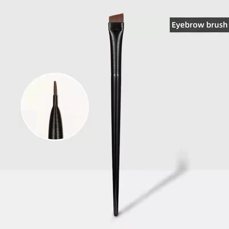 Eyeliner Guide Tool - No-Skip Brush