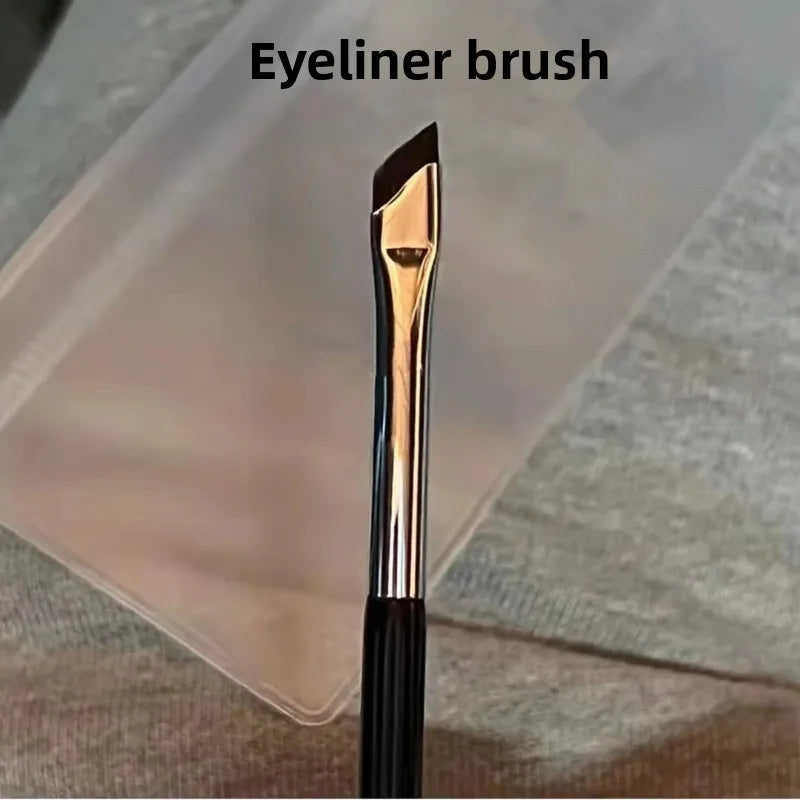 Ultra Dunne Eyeliner Kwast - Blade Brush